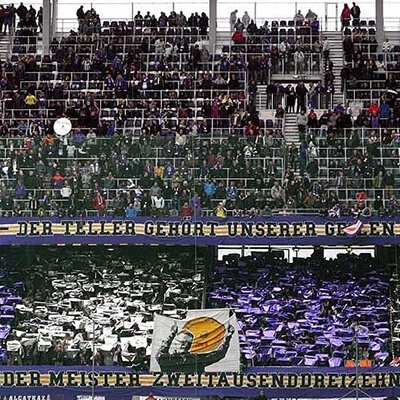 Plastic film sheet metallic 75x90cm - purple